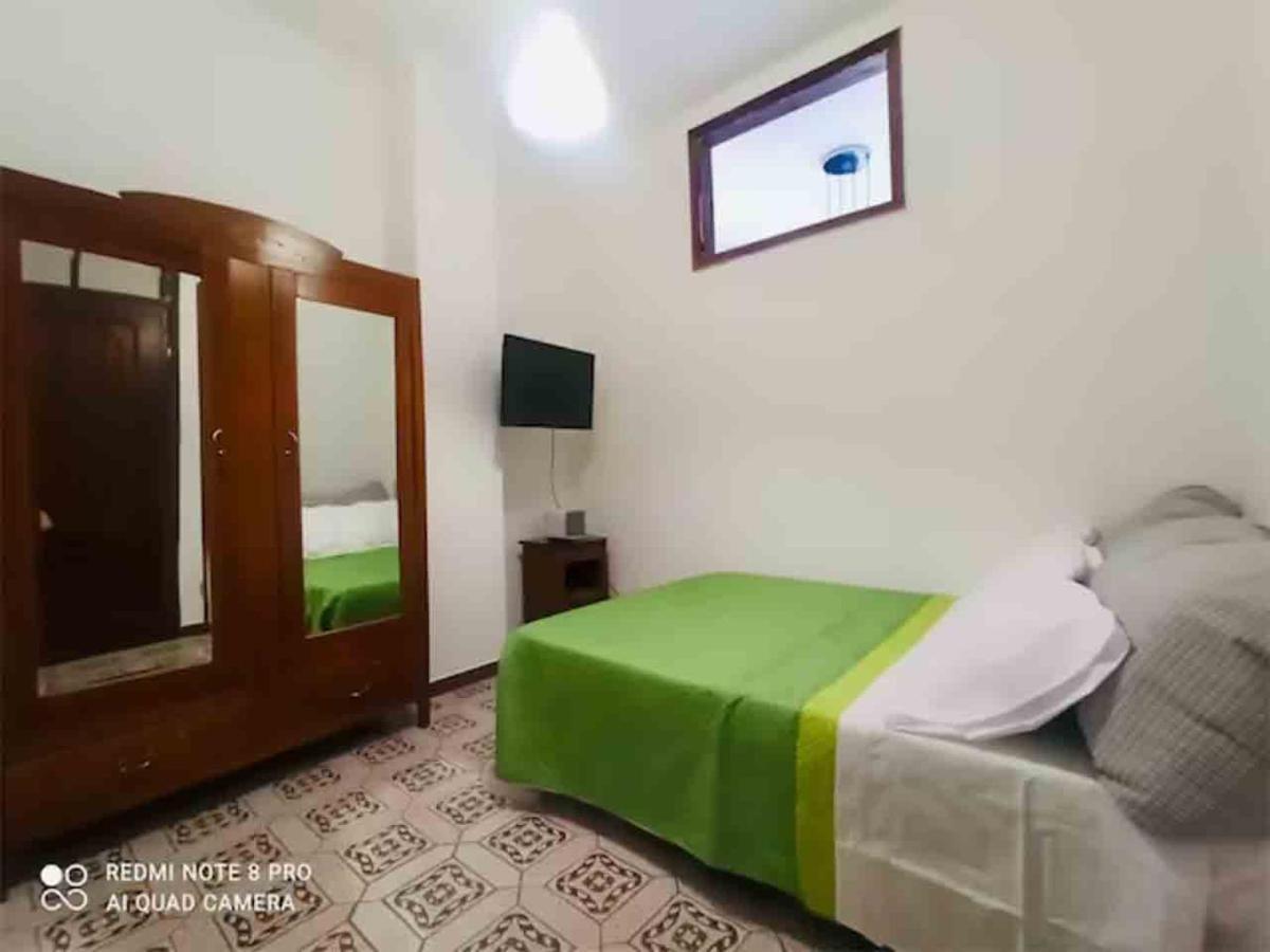 גיארדיני נאקסוס Naxos 101 Apartment A Due Passi Dal Mare מראה חיצוני תמונה